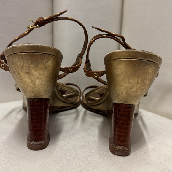 Louis Vuitton Wooden Logo Motif Wedges with/ Box - Picture 5 of 5